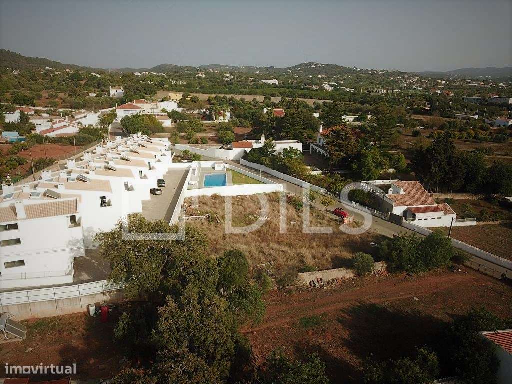 Lote para construção de moradia V4 - Grande imagem: 3/8