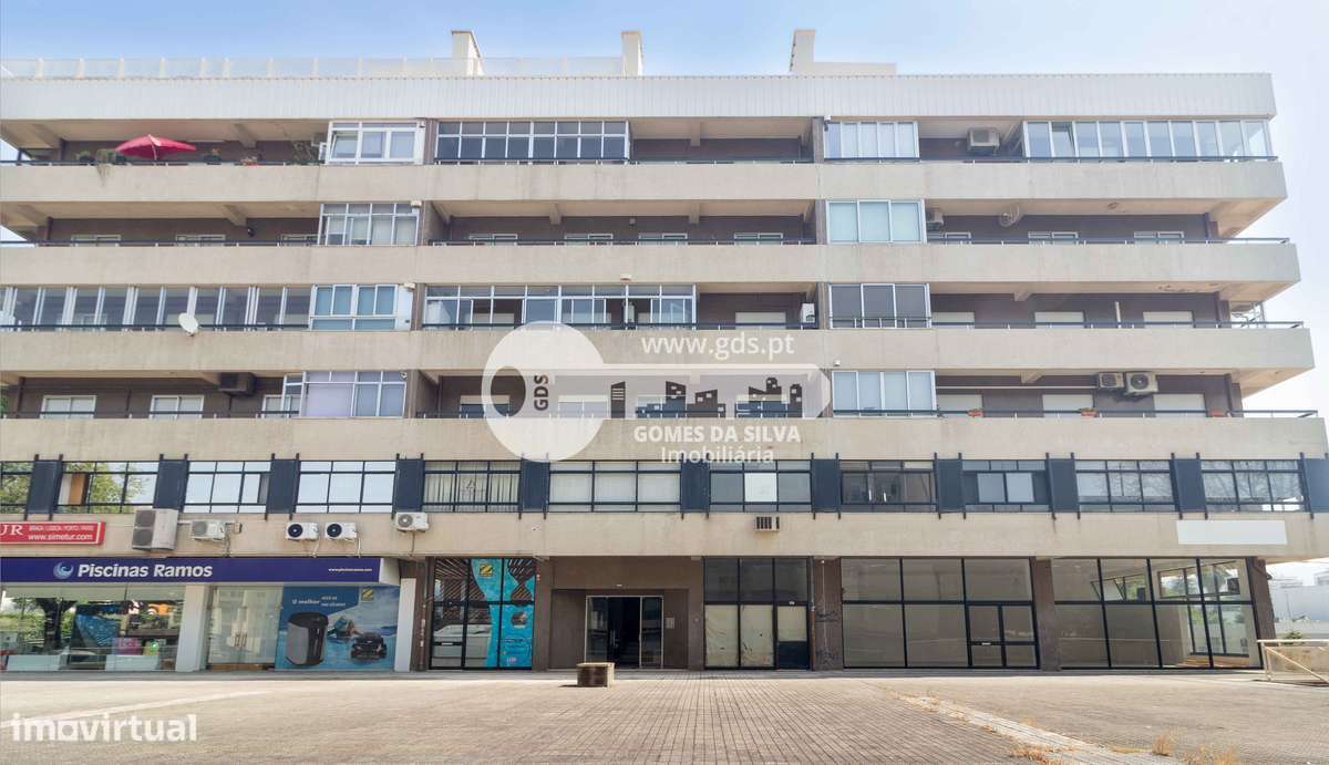 Apartamento T0 Renovado no Coração de Braga – Avenida João XXI - Grande imagem: 4/19