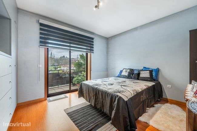 Apartamento T3 Guimarães Centro-9