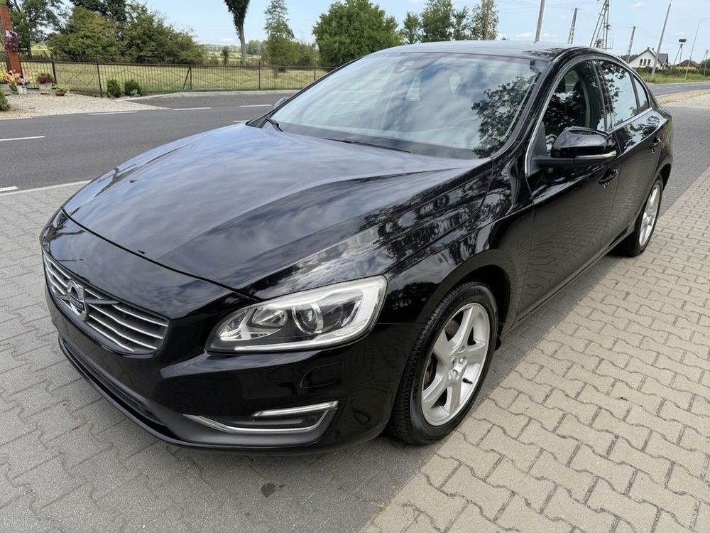 Volvo S60 II (2010-) T3 Drive-E Momentum 2015