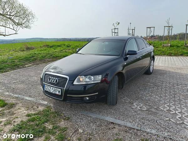 Audi A6 2.0T FSI - 5