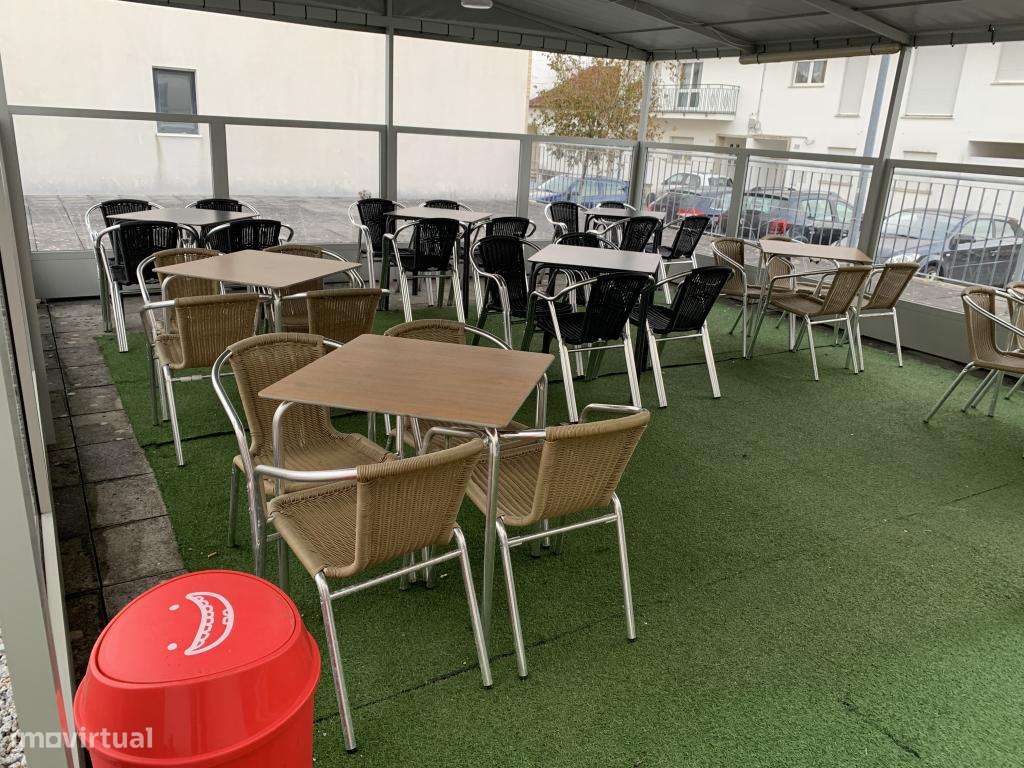 Venda de restaurante totalmente equipado e mobilado - Grande imagem: 4/8