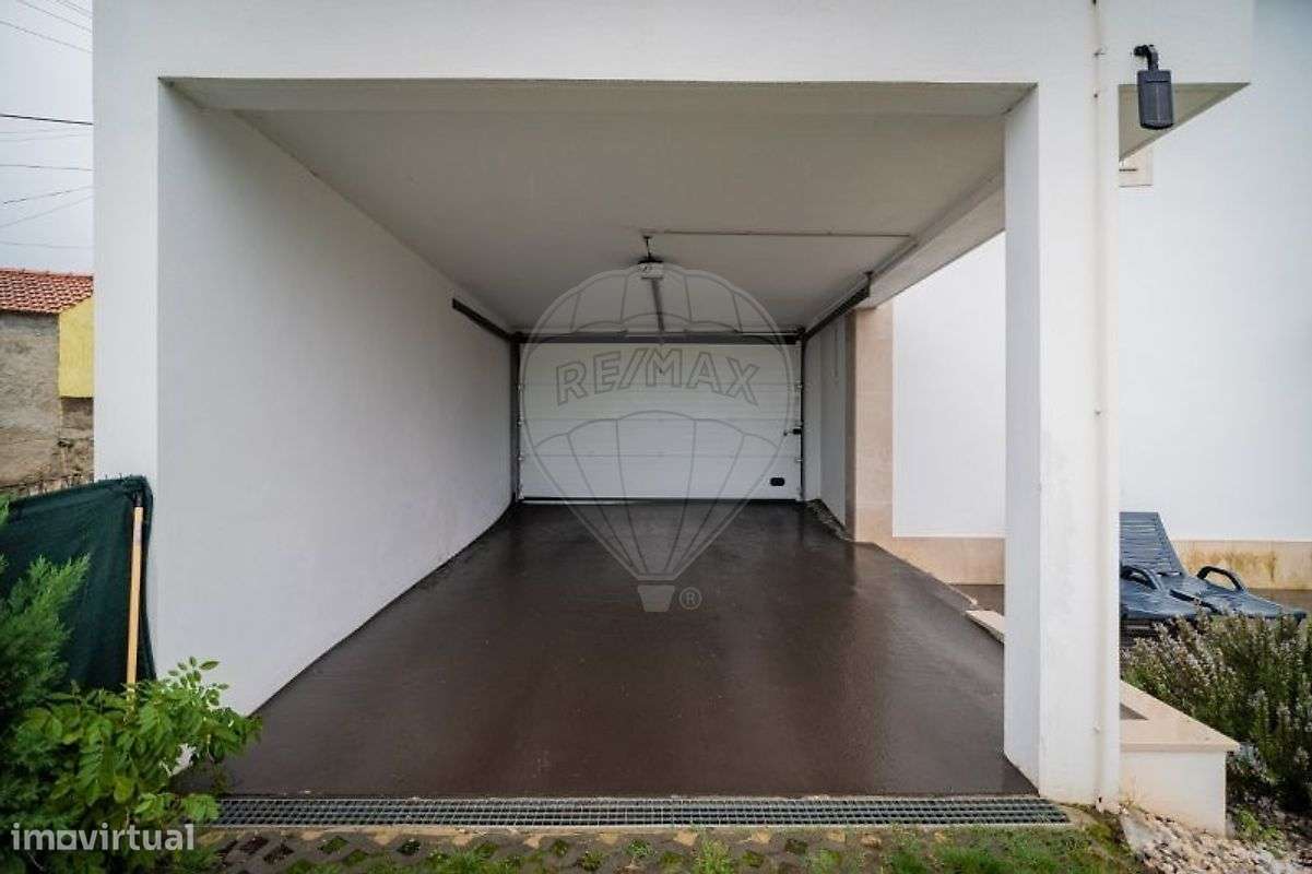 Moradia T5 para venda-34