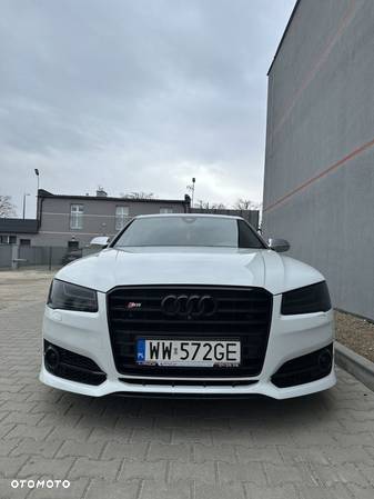 Audi S8 - 7