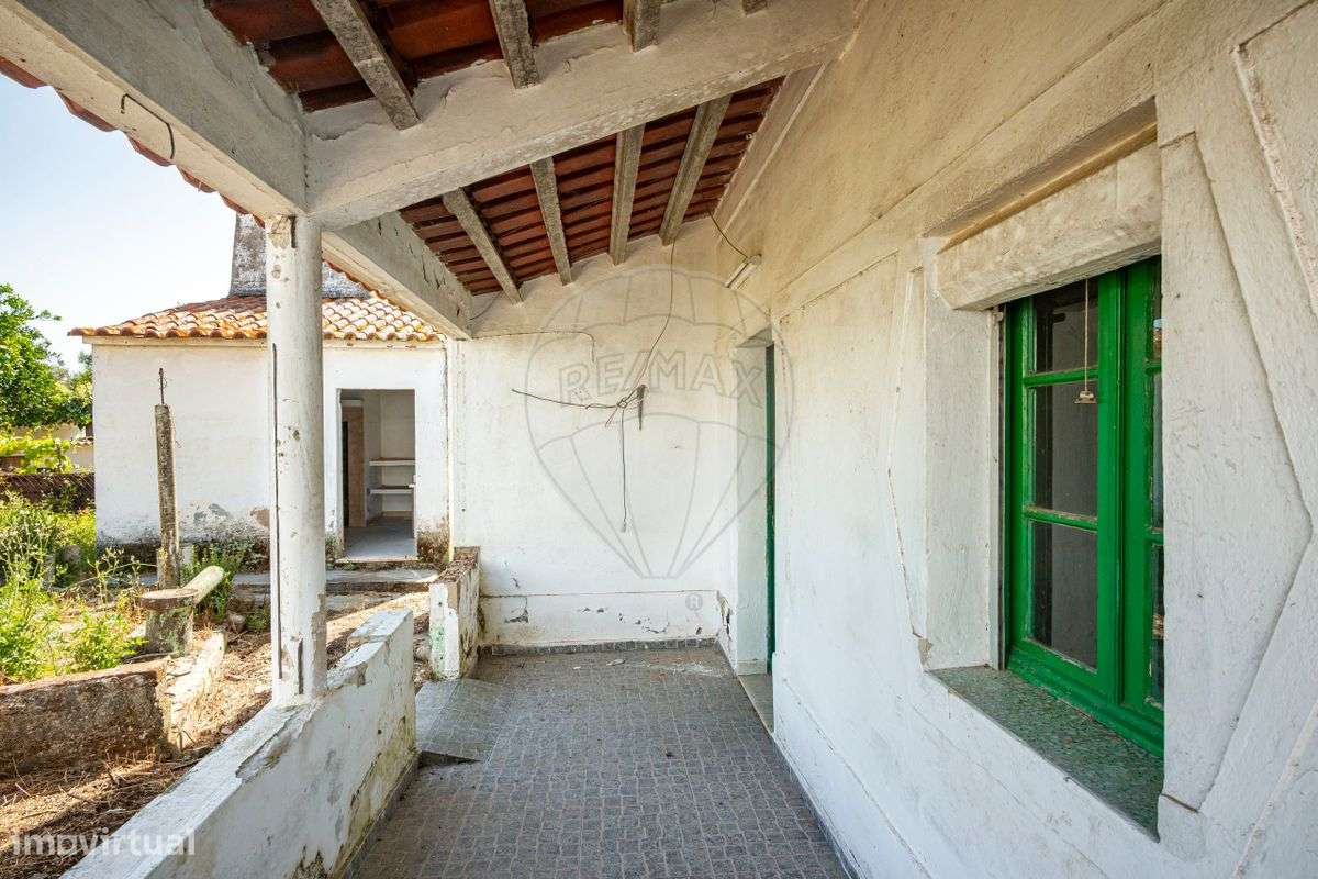 Moradia T2 para venda - Grande imagem: 2/40