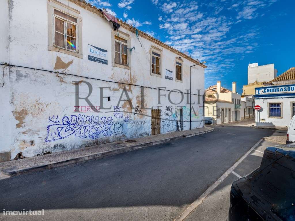 Prédio com Projecto Aprovado no Centro de Faro - Grande imagem: 4/26