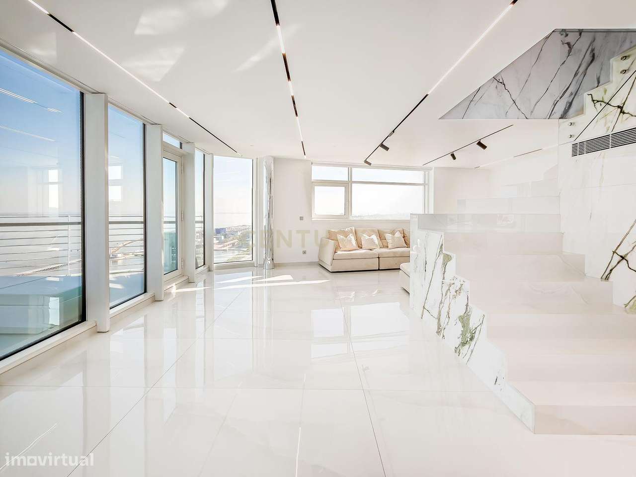 Arrendamento Penthouse T3 Duplex com Vista Panorâmica de Rio – Parque - Grande imagem: 5/60