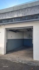 Garagem BOX fechada - Maia Jardim