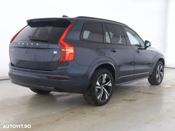 Volvo XC 90 - 3