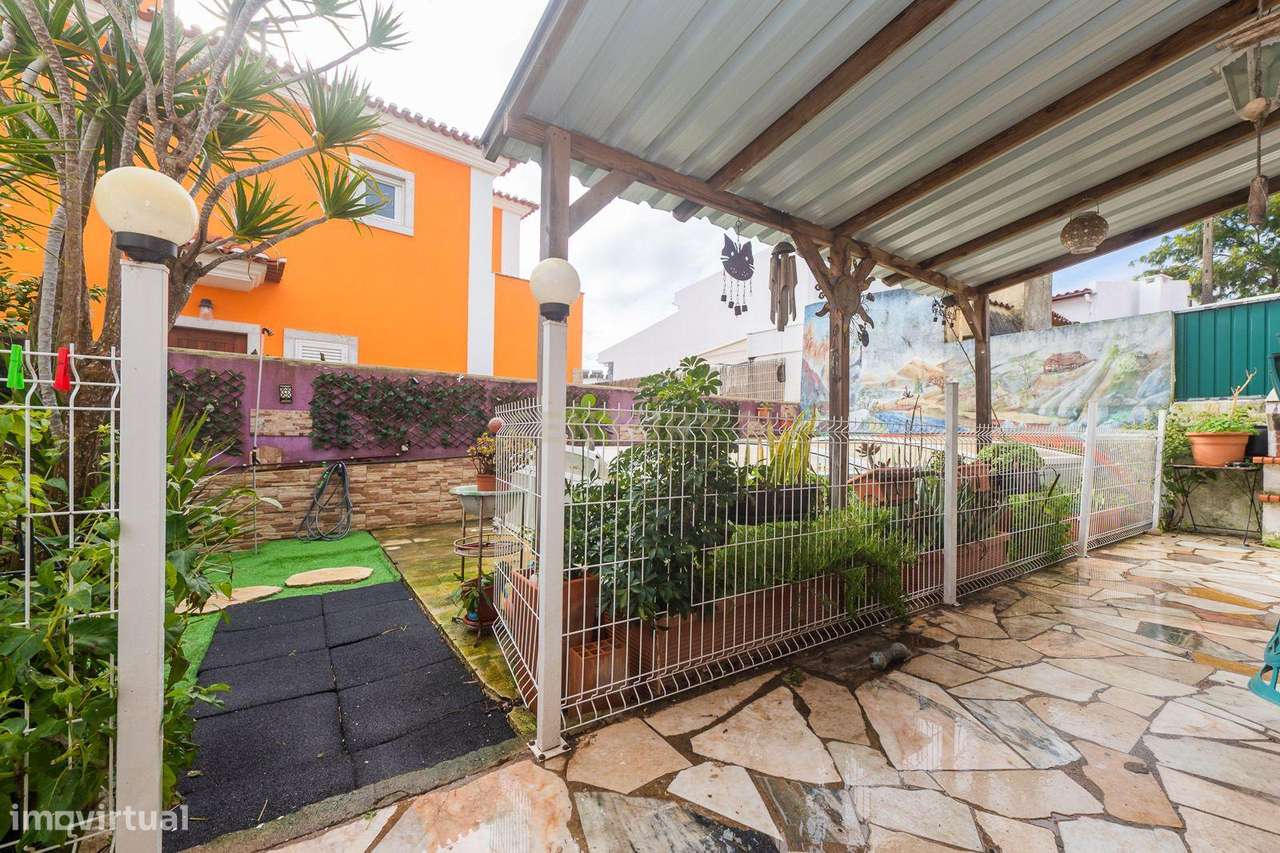 Moradia T3 em São Domingos de Rana-37