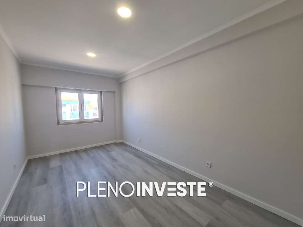 T4 totalmente remodelado na Amora-18