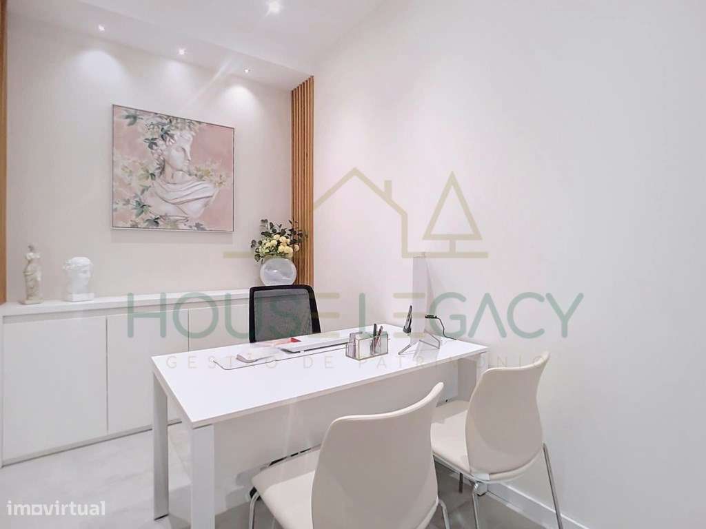 Loja versátil, luminosa e adaptável a várias atividades-16