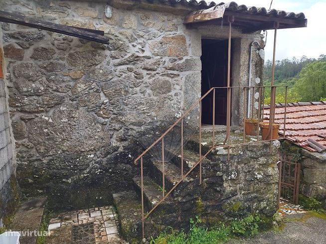 Moradia T1 para venda-3