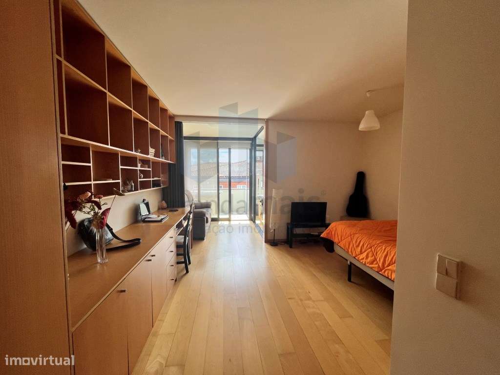 Arrenda-se Estúdio inserido no Condominio Mondego Residence, Quinta... - Grande imagem: 2/13
