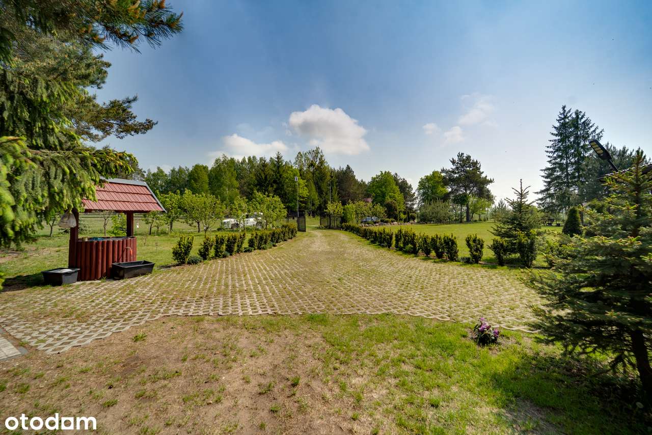 Duża działka z dwoma domkami i garażem - blisko rzeki Narew-16