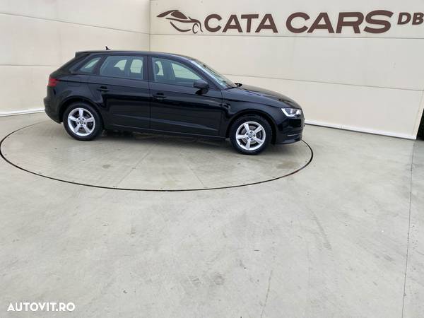 Audi A3 2.0 TDI Sportback (clean diesel) quattro Attraction - 20