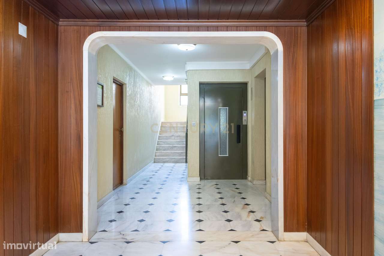 Apartamento T3+1 Duplex   Costa da Guia- Cascais-28