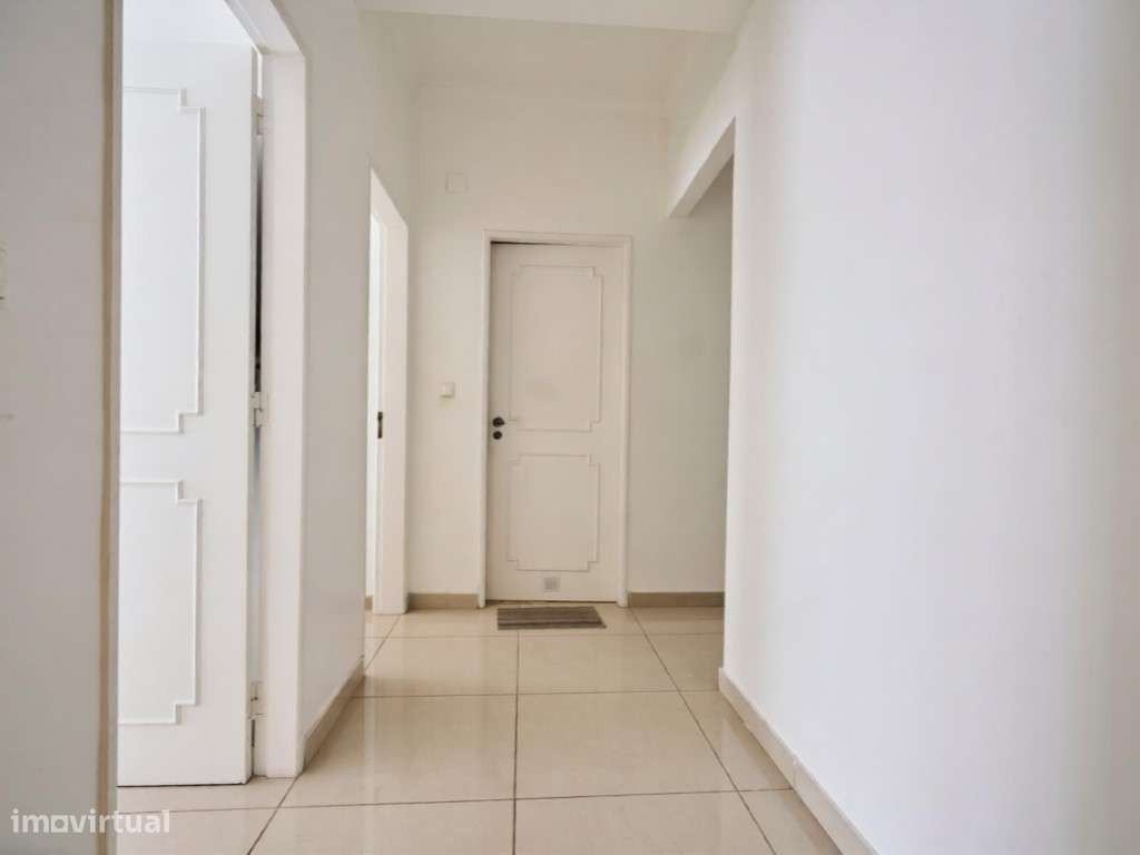 Apartamento T3 na Portela-5
