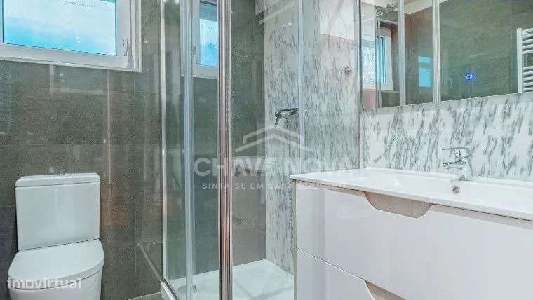 Apartamento T2 Praça das Flores, Porto-5