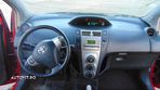 Plansa bord cu airbaguri centuri modul airbaguri Toyota Yaris 2005-2010 - 2
