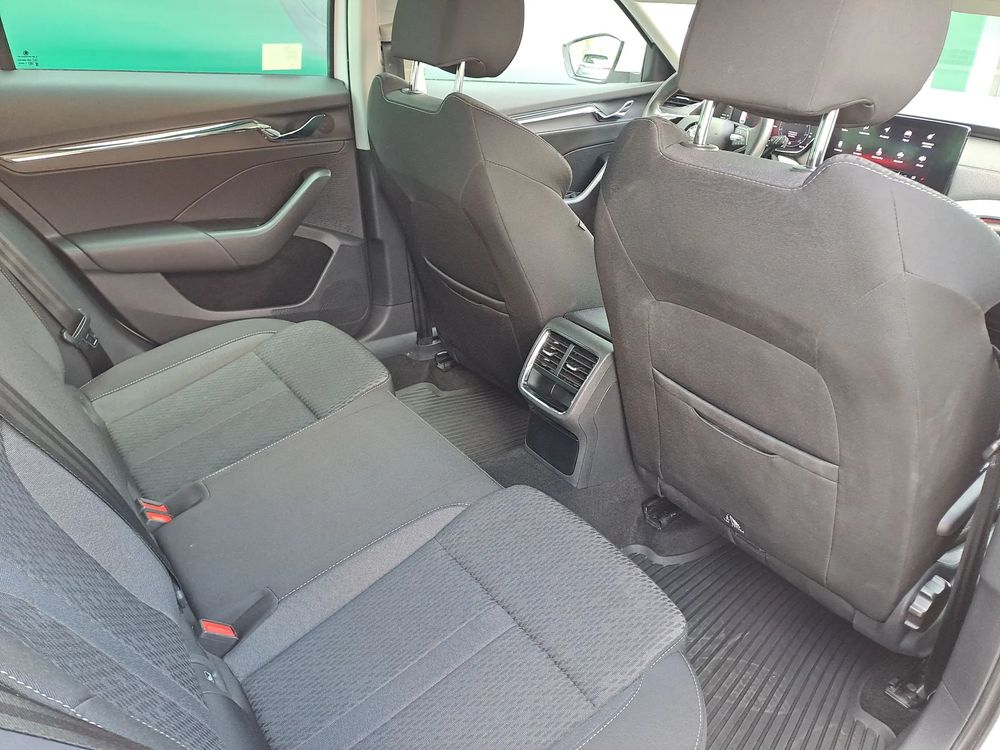 SKODA OCTAVIA 1.5 TSI 150KM DSG ACC Ambiente Kamera Salon PL ASO VAT23%