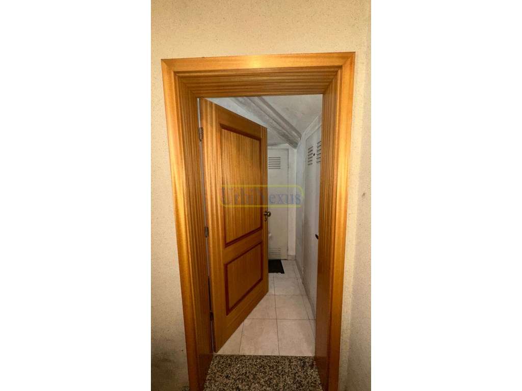 T2 - COMO NOVO - QUINTA DA LOMBA - Grande imagem: 3/15