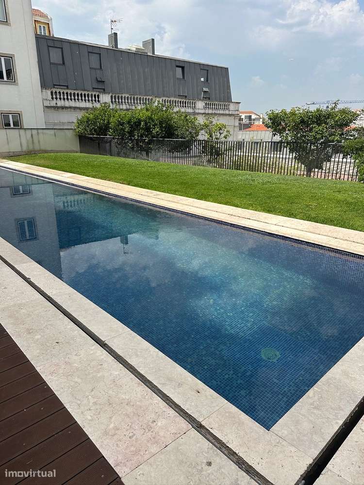 T3 Calçada do Combro - Com piscina e estacionamento-15