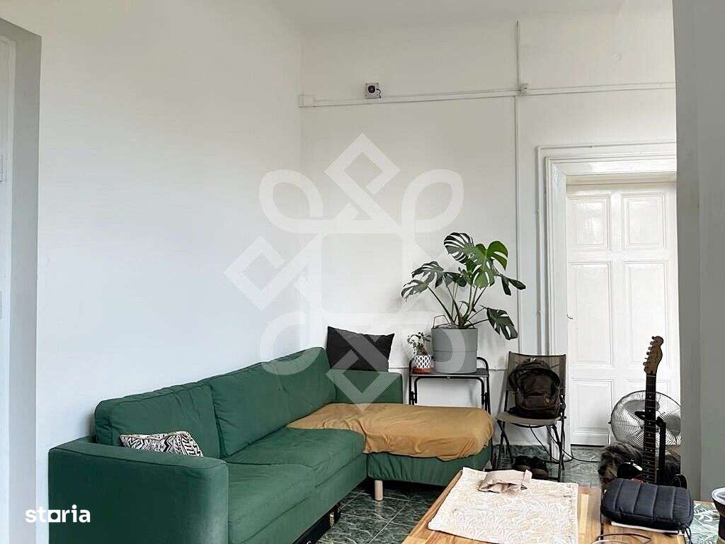 Casa cu vad comercial de vanzare in Salonta - Imagine principală: 3/19