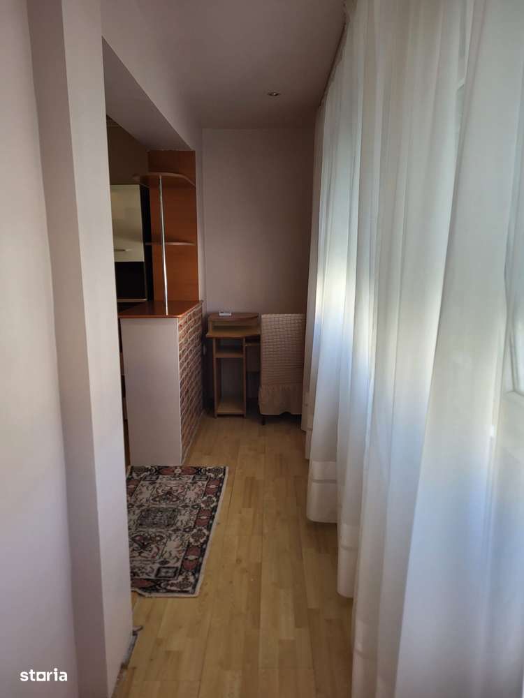 In Exculisvitate Apartament 3 camere , pret 83000euro neg-4