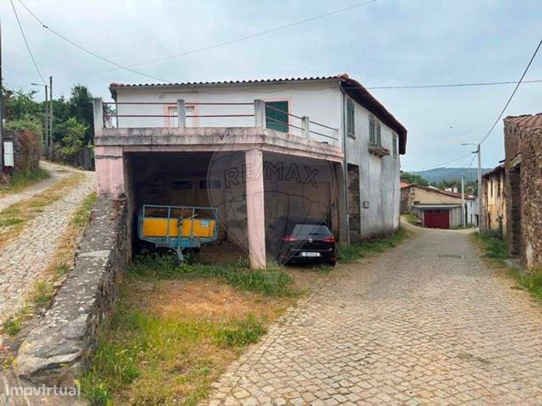 Moradia T4 para venda - Grande imagem: 2/20