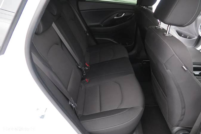 Hyundai I30 Fastback 1.6 CRDI Comfort - 31