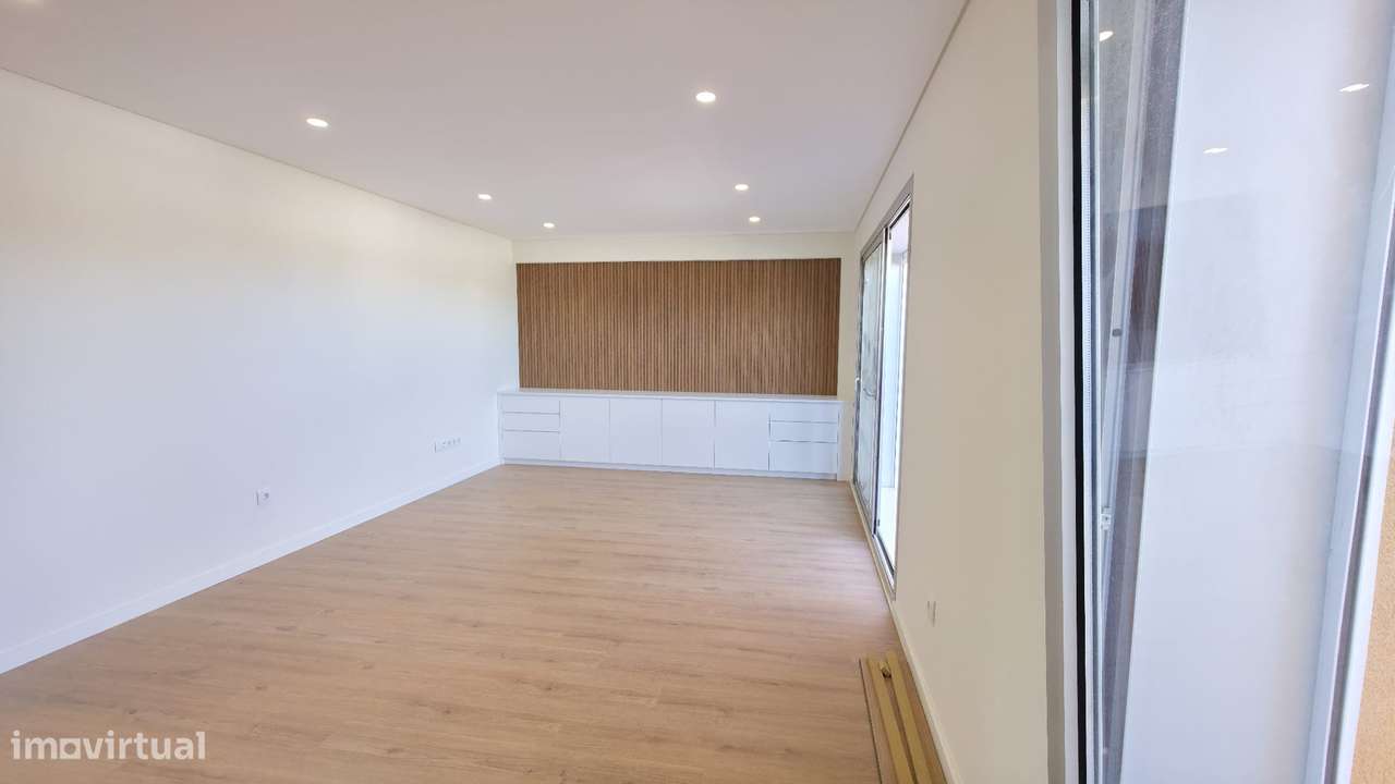 Apartamento T2+1 Centro de Felgueiras-3