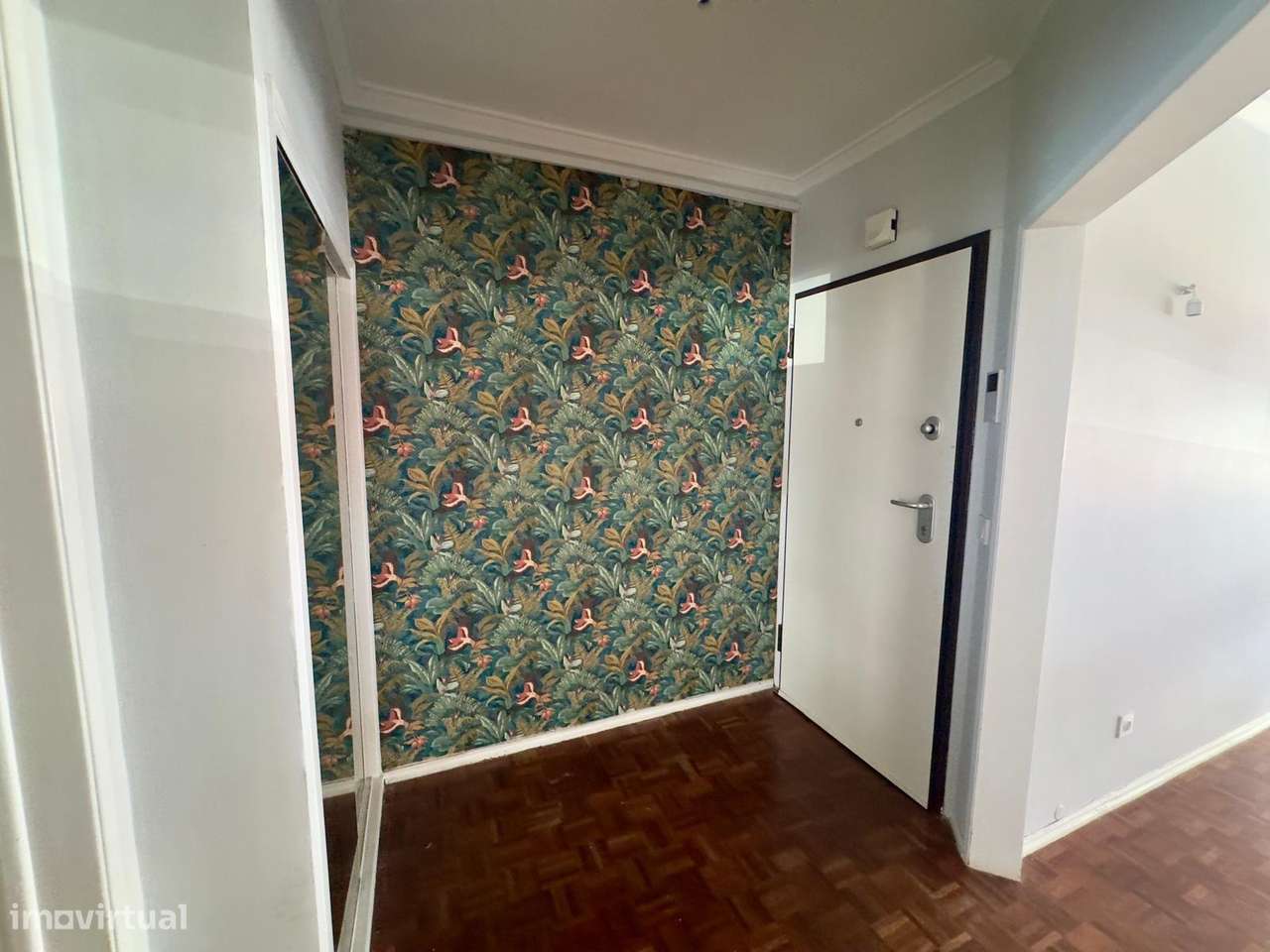 T3 com cave em São Pedro do Estoril – Versatilidade e localização priv-22