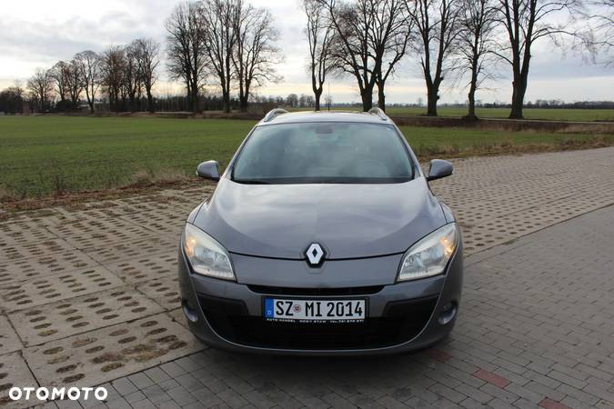 Renault Megane 1.9 dCi FAP Grandtour Avantage - 10