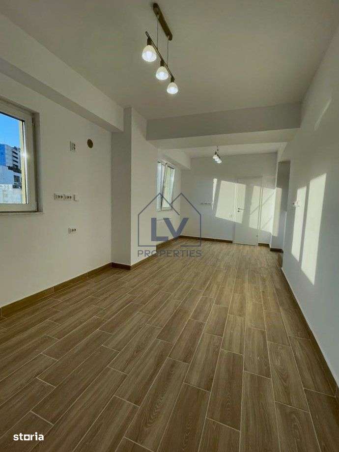 INCHIRIERE APARTAMENT 7 CAMERE | PIATA VICTORIEI - Imagine principală: 4/12