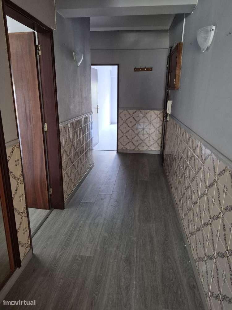 Apartamento T3 , Para Arrendamento no Entroncamento, Santarém - Grande imagem: 5/12