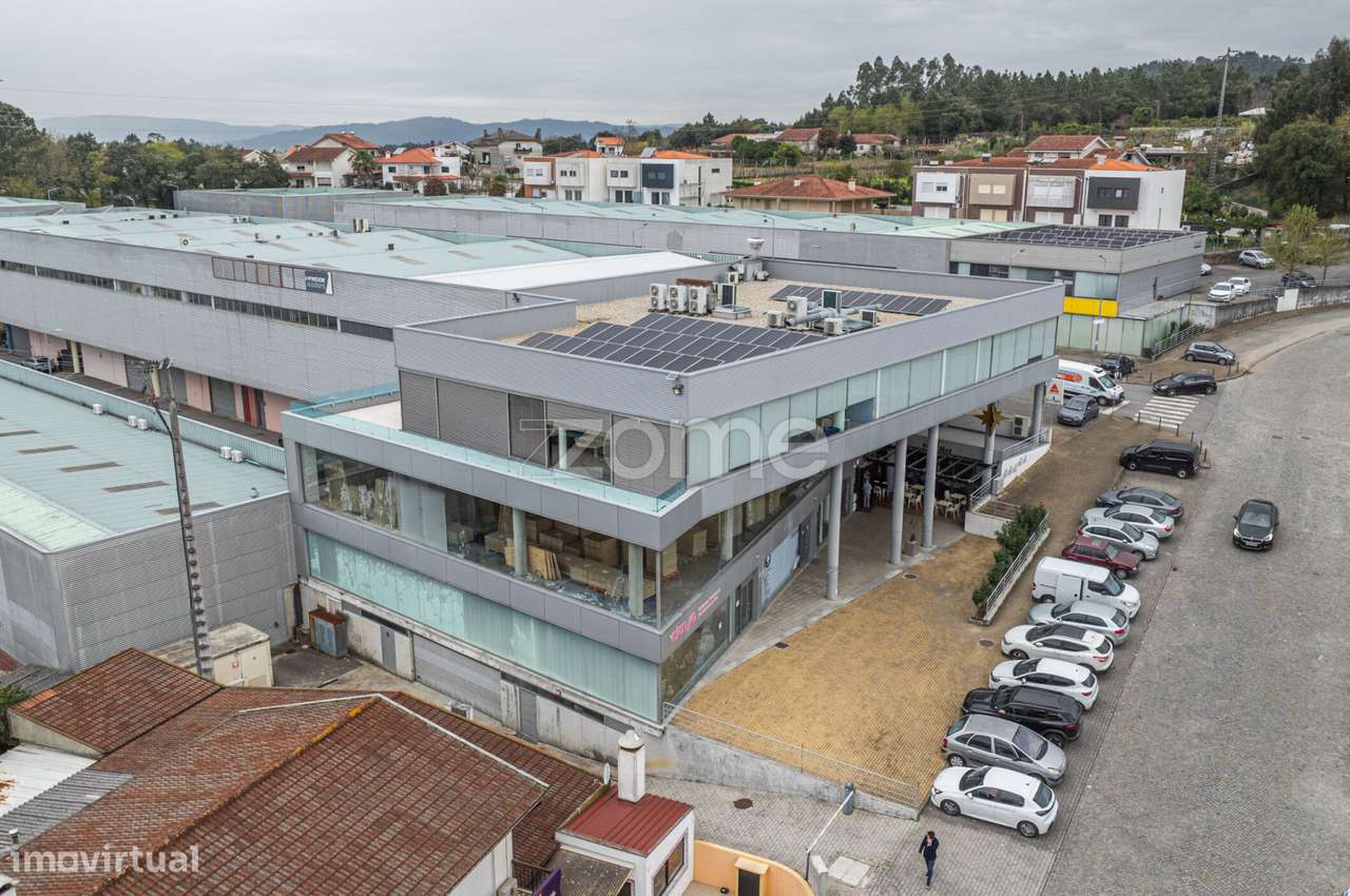 Loja - Parque Industrial Sequeira - Grande imagem: 4/21