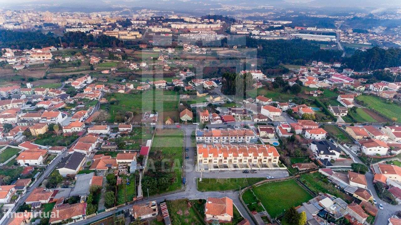 Loteamento para construção de 10 moradias em em zona urbanizada - Grande imagem: 5/6