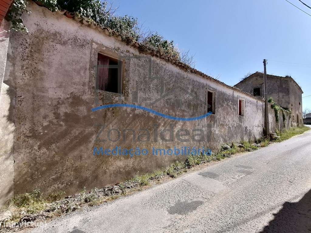 Moradia e arrecadação em ruínas com pátio, Localizada em Pipa, Alen... - Grande imagem: 5/9