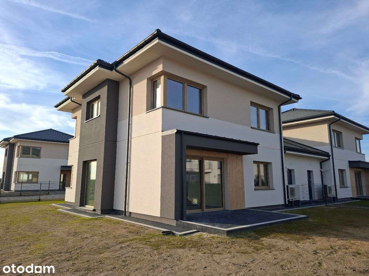 Nowoczesne domy w Abramowicach Prywatnych w Głusku - Pełny obrazek: 5/8