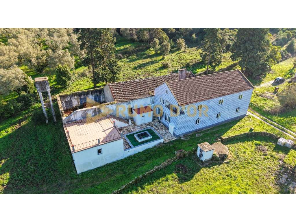 Quinta para Venda com Grande Potencial em Castanheira do Ribatejo-52