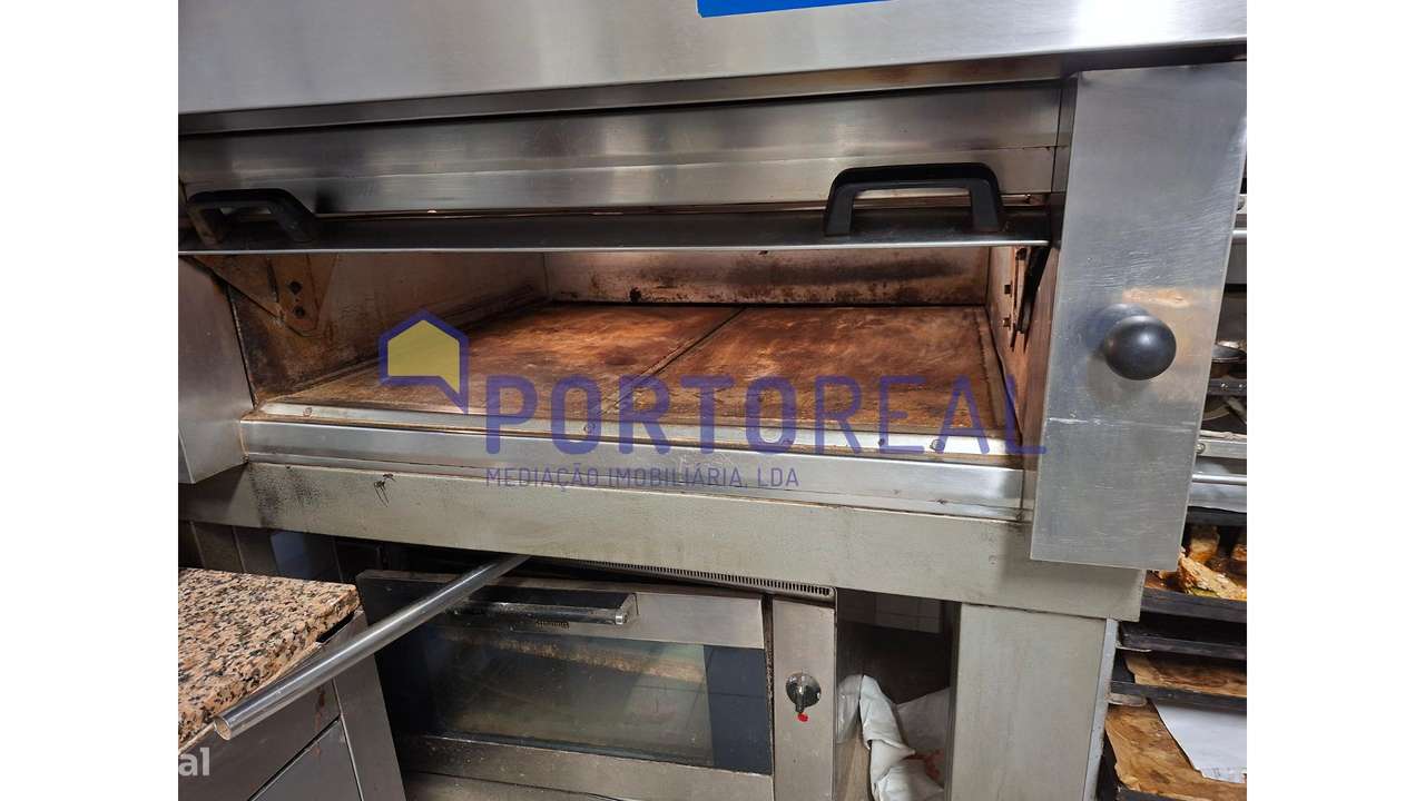 Trespasse Pastelaria em Fânzeres-5