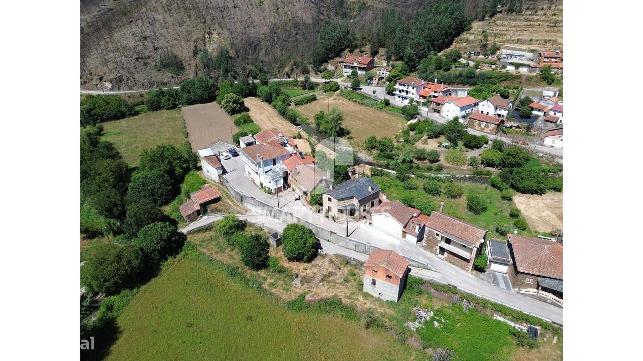 Moradia T2 Agroal frente rio-37