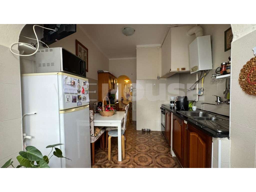 T1 com excelente localização Centro do Barreiro - Grande imagem: 4/14