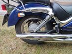 Suzuki Intruder - 11