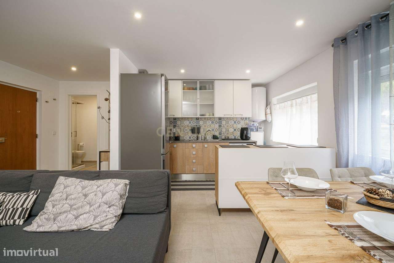 Excelente Oportunidade! T2 com Logradouro | 61m² | Rés-do-Chão | Total-1