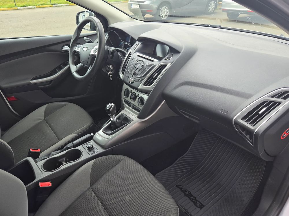 Ford Focus 1.6 TDCI DPF Trend 2013