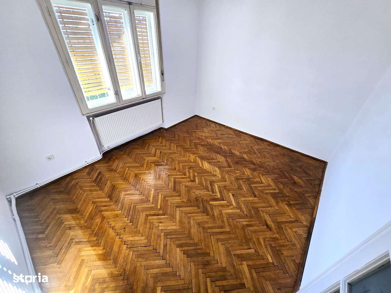 Apartament 3 camere, garaj si teren – Str. Simion Barnutiu nr. 3, Et 1-6