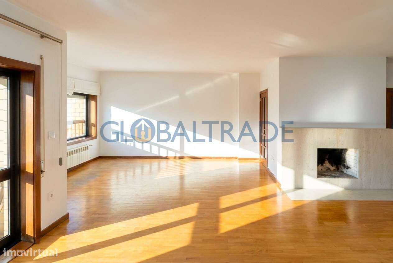 Apartamento T4 na Encosta do Douro — Gondomar-8