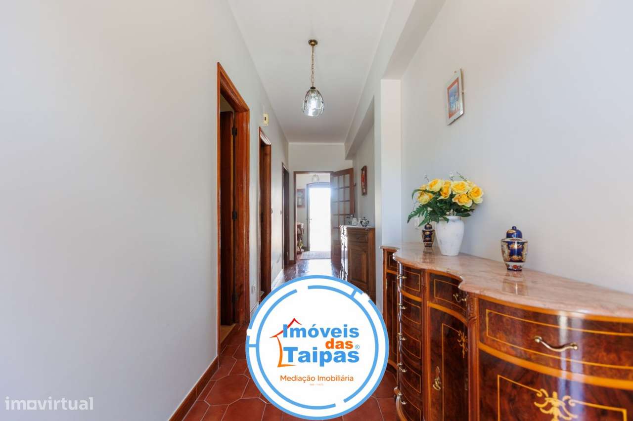 Vende-se Moradia em Barco - Guimarães-32